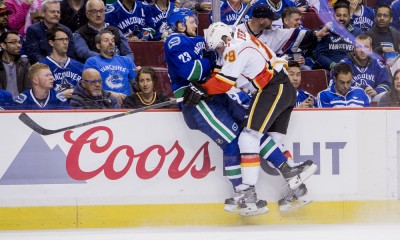 NHL: APR 23 Round 1 - Game 5 - Flames at Canucks